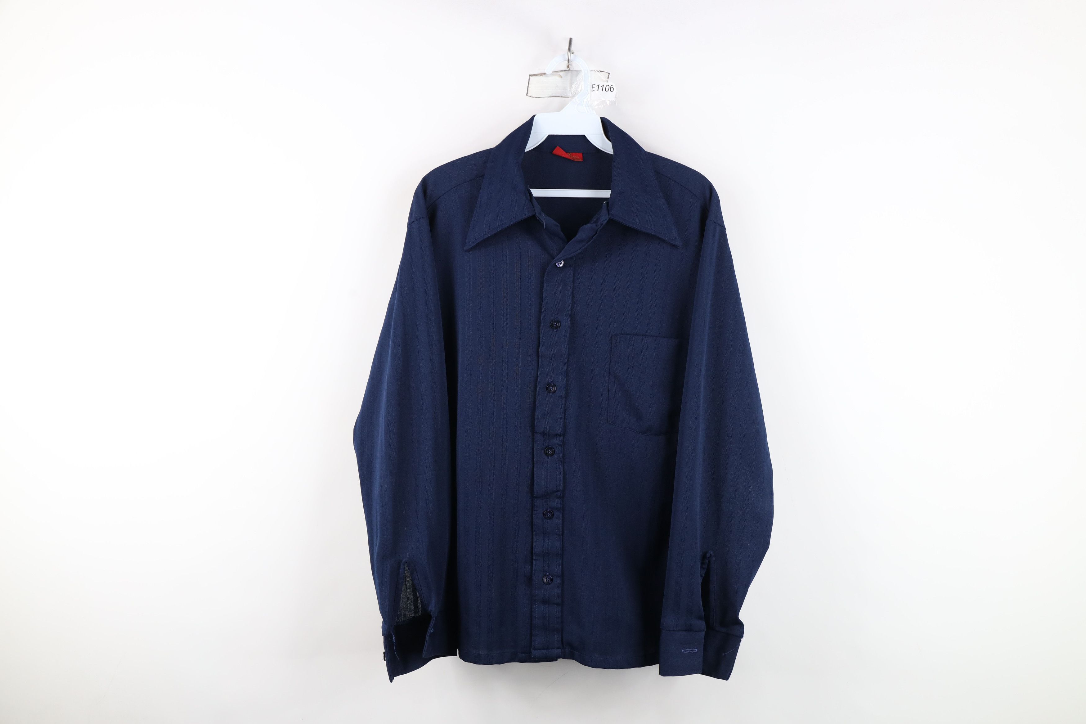Vintage Vintage 70s Streetwear Knit Collared Button Shirt Navy Blue Size US M / EU 48-50 / 2 - 1 Thumbnail