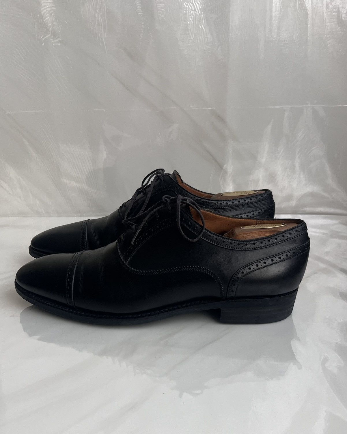 J.M. Weston J.M Weston Black Cap-Toe Quarter Brogue oxford Dress shoe Size US 7 / EU 40 - 5 Thumbnail