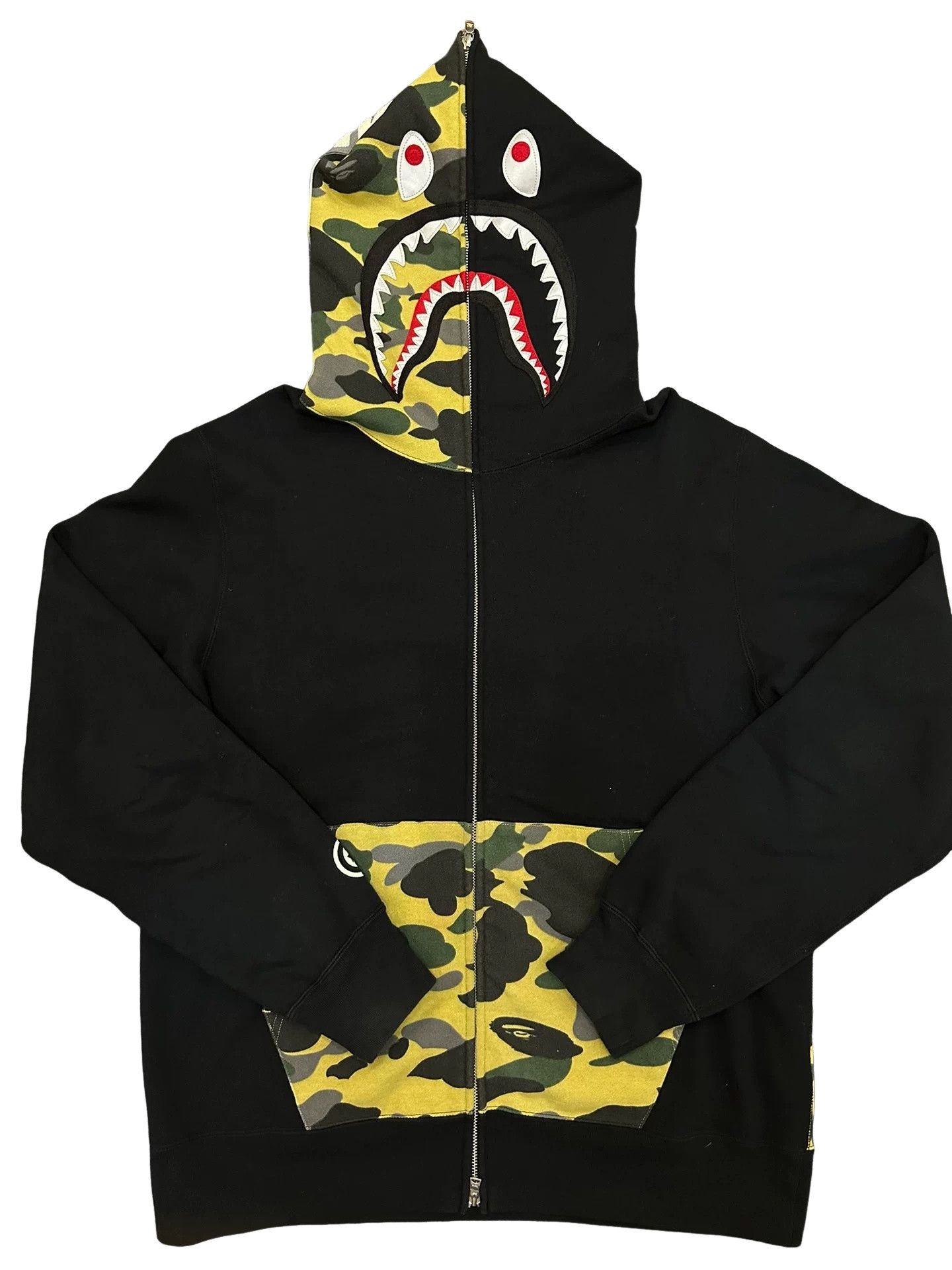 Bape A Bathing Ape Camo Shark Full Zip Hoodie Size XXL Size US XXL / EU 58 / 5 - 1 Thumbnail