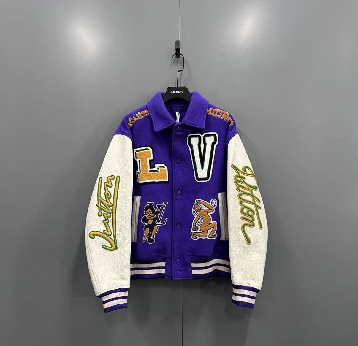 Louis Vuitton Louis Vuitton Color-block Spliced Letter Baseball Jacket J41 Size US M / EU 48-50 / 2 - 1 Thumbnail