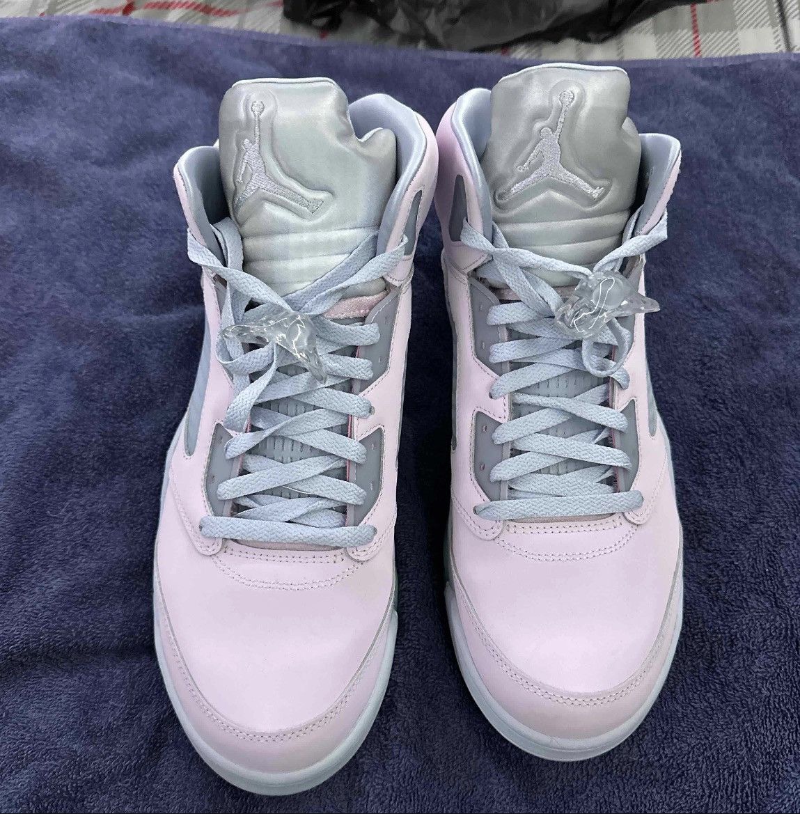 Jordan Brand Air Jordan 5 Retro SE “Easter” Size US 12 / EU 45 - 3 Thumbnail