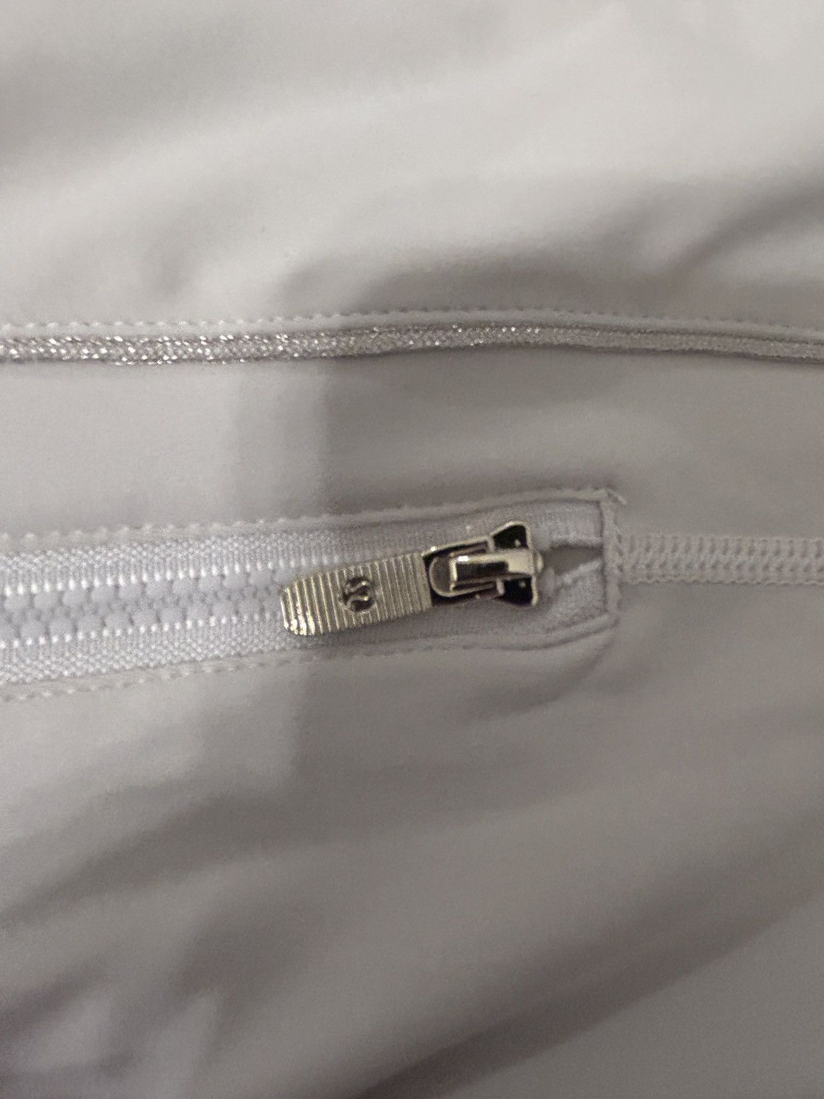 Lululemon White lululemon suit Size S / US 4 / IT 40 - 9 Thumbnail