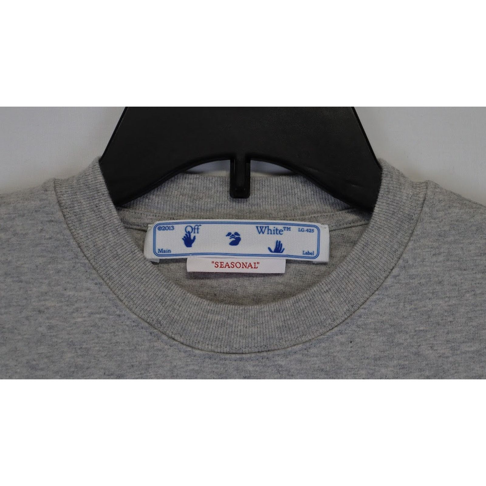 Off-White o1rshd1 Q:2 / DUP /Jumbo Arrow Double Long Sleeve Tee Grey Size US XL / EU 56 / 4 - 5 Thumbnail