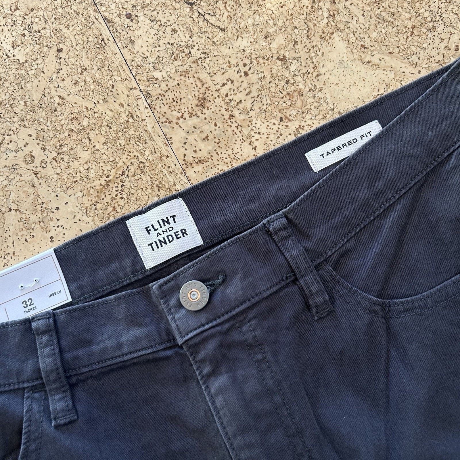 Flint And Tinder NEW Huckberry 365 Tapered Fit Stretch Chino Pants 34x32 Size US 34 / EU 50 - 2 Thumbnail