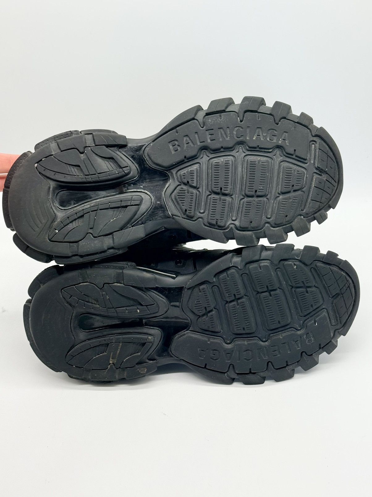Balenciaga Size 10 - Balenciaga Track Triple Black Size US 10 / EU 43 - 6 Thumbnail