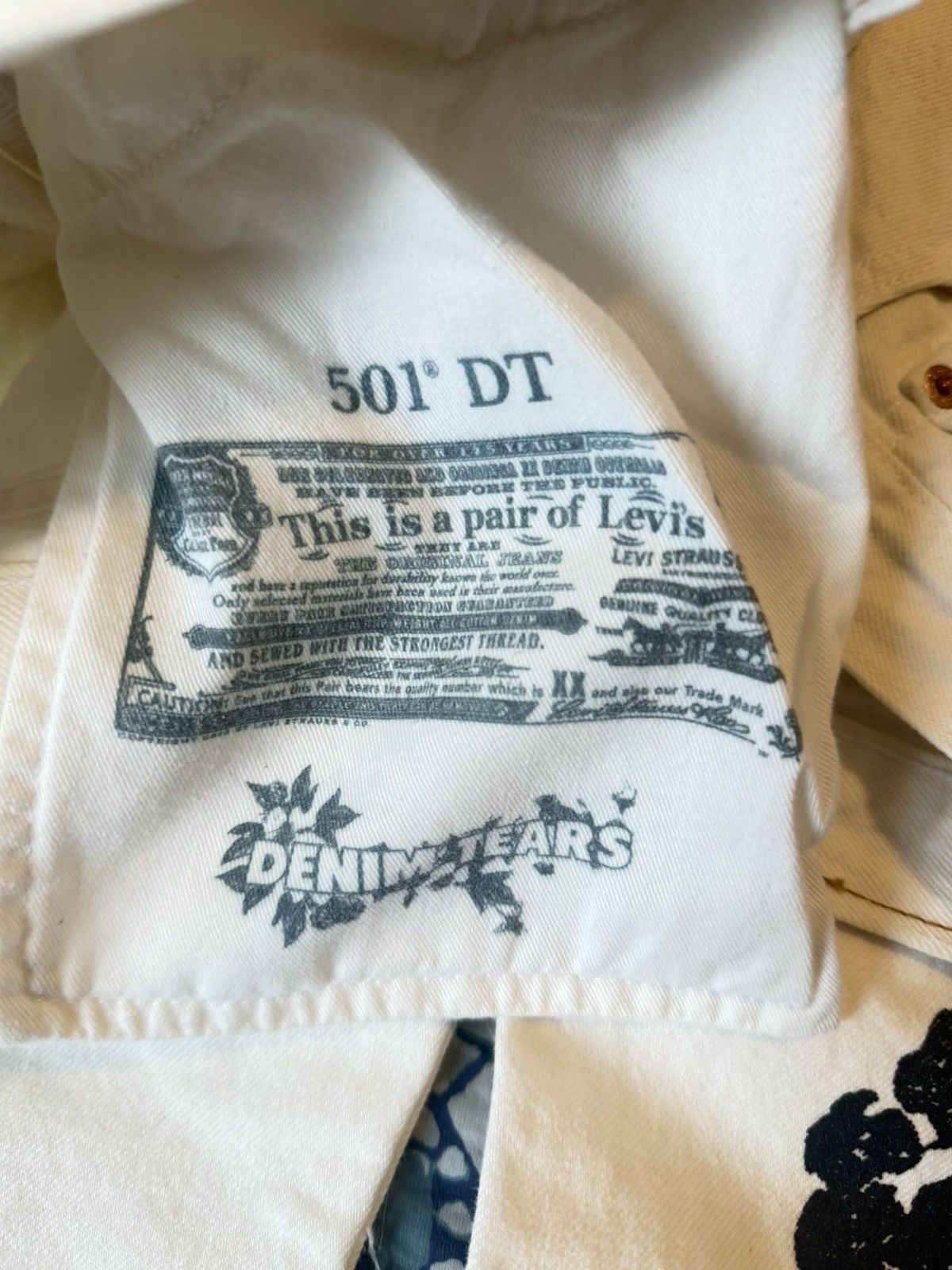 DENIM TEARS × Levi's Denim Tears x Levi's 501 Cotton Wreath Jeans White W36 L34 Size US 36 / EU 52 - 4 Thumbnail