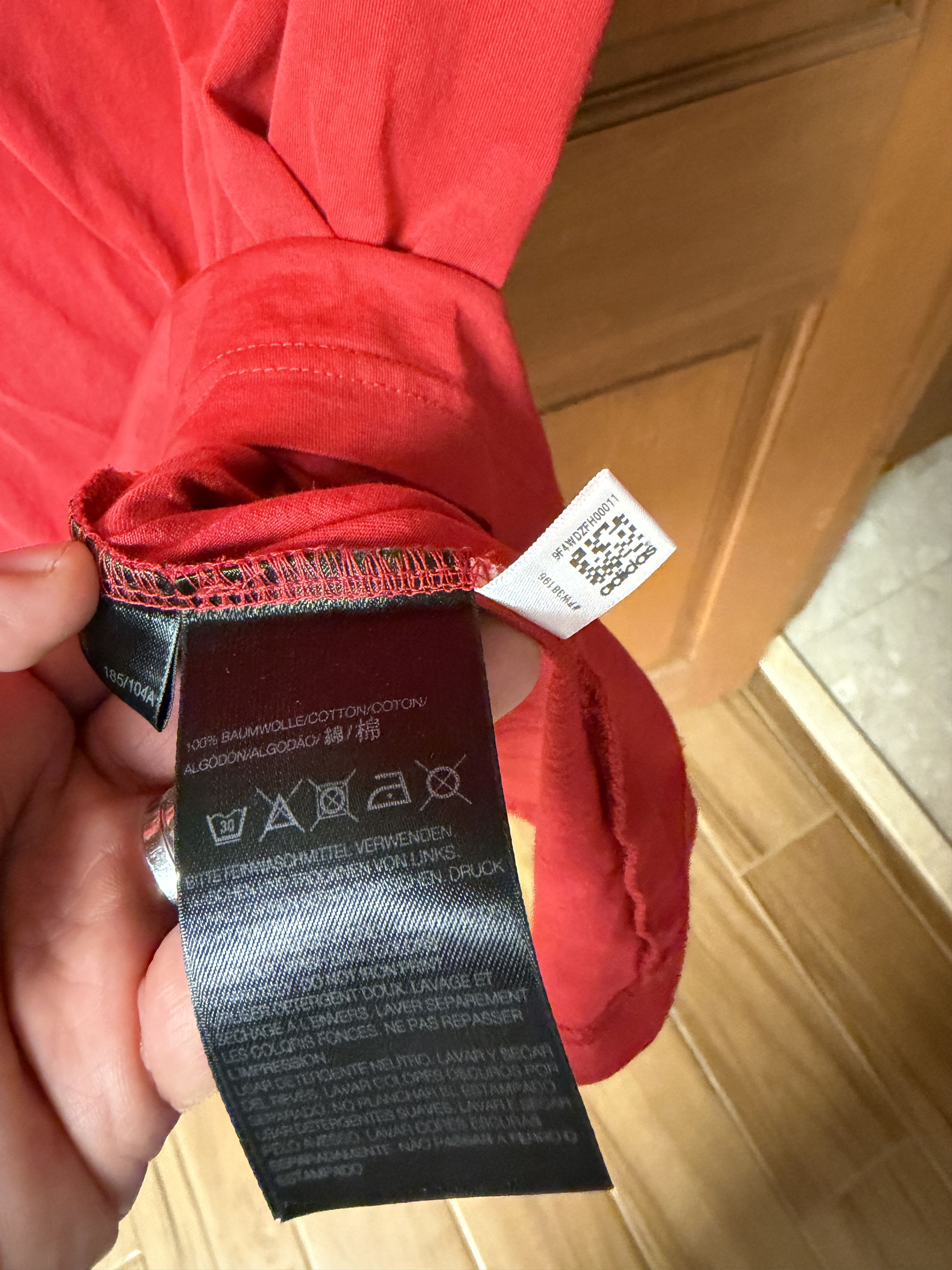 Y-3 Y3 Men's Red T-Shirt Size L-Great Shape! Size US L / EU 52-54 / 3 - 4 Thumbnail