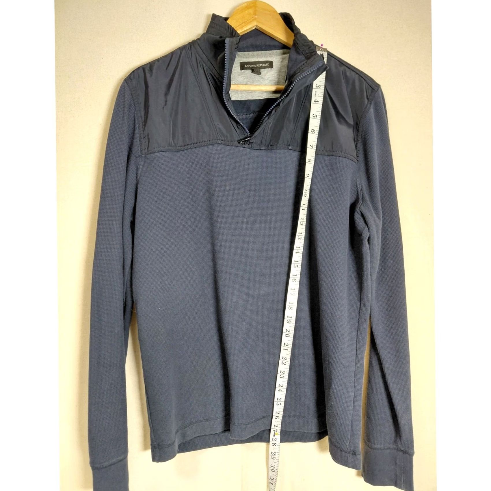 Banana Republic Banana Republic Top Mens L Blue Knit Pullover Long Sleeve Solid Collared Size Size US L / EU 52-54 / 3 - 6 Thumbnail