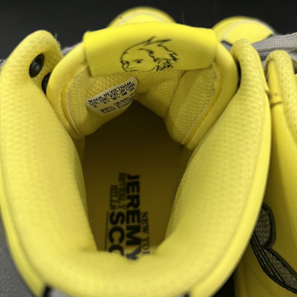 Jeremy Scott Adidas by Jeremy Scott 3M Reflective Logo Strap Sneakers Size US 6 / IT 36 - 14 Thumbnail