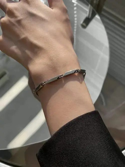 Jewelry × Vintage Retro Punk Vintage Minimal Modern Bracelet Size ONE SIZE - 1 Thumbnail