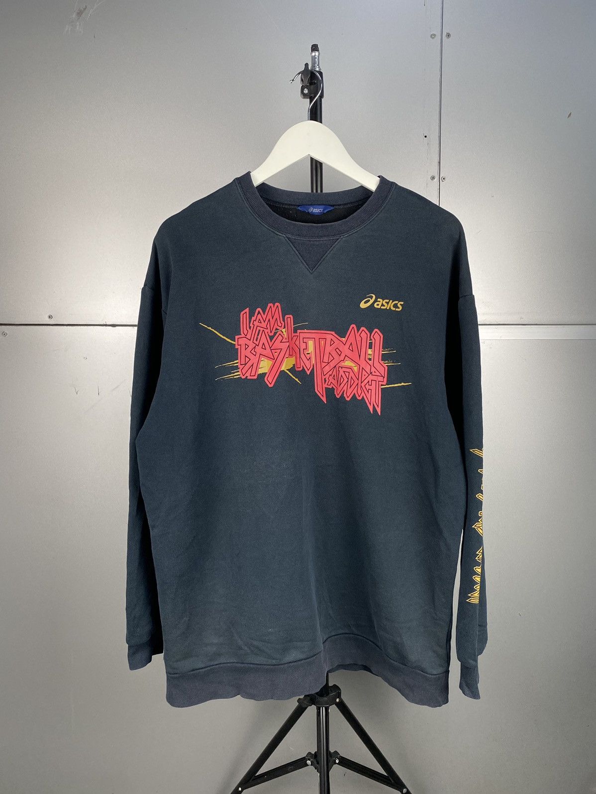 Asics × Japanese Brand Faded Basketball Addict Sweatshirt Xlarge Size US XL / EU 56 / 4 - 1 Thumbnail