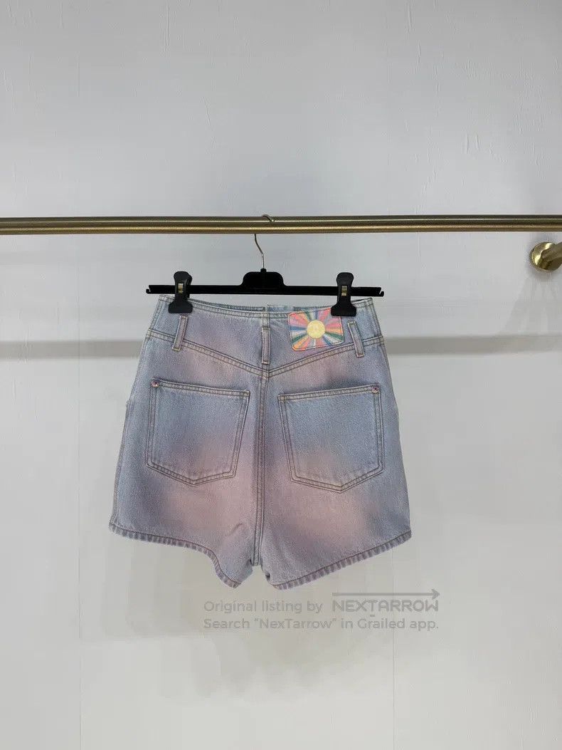 Chanel Chanel 24C Blush Gradient Denim Shorts Size 42" / US 20 - 4 Thumbnail