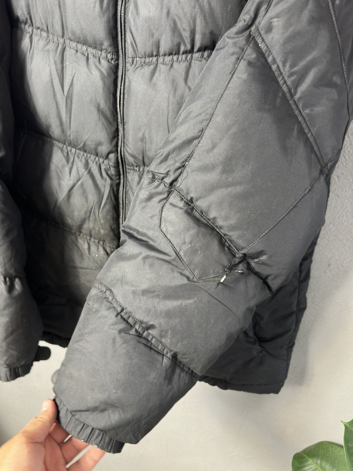 Nike × Vintage Nike Vintage Y2K Distressed Puffer Jacket Size US L / EU 52-54 / 3 - 4 Thumbnail