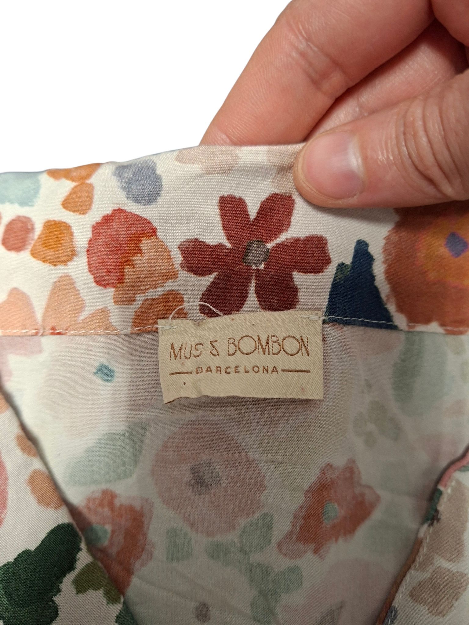 Other MUS BOMBON MADE IN SPAIN FLOWERS VISCOSE LADY`S SHIRT Size L / US 10 / IT 46 - 5 Thumbnail