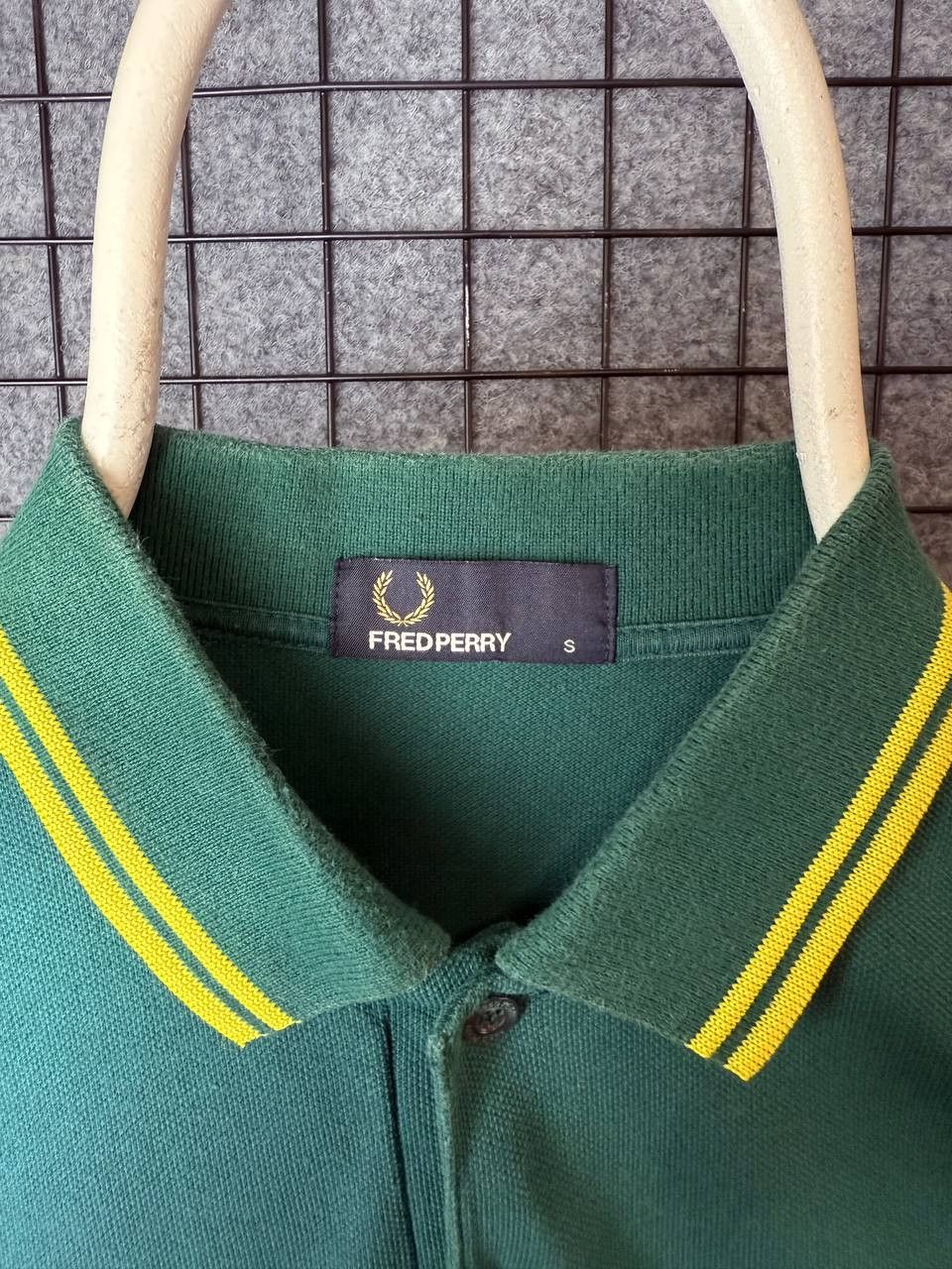 Fred Perry Fred Perry Polo Shirt Size Small Size US S / EU 44-46 / 1 - 3 Thumbnail