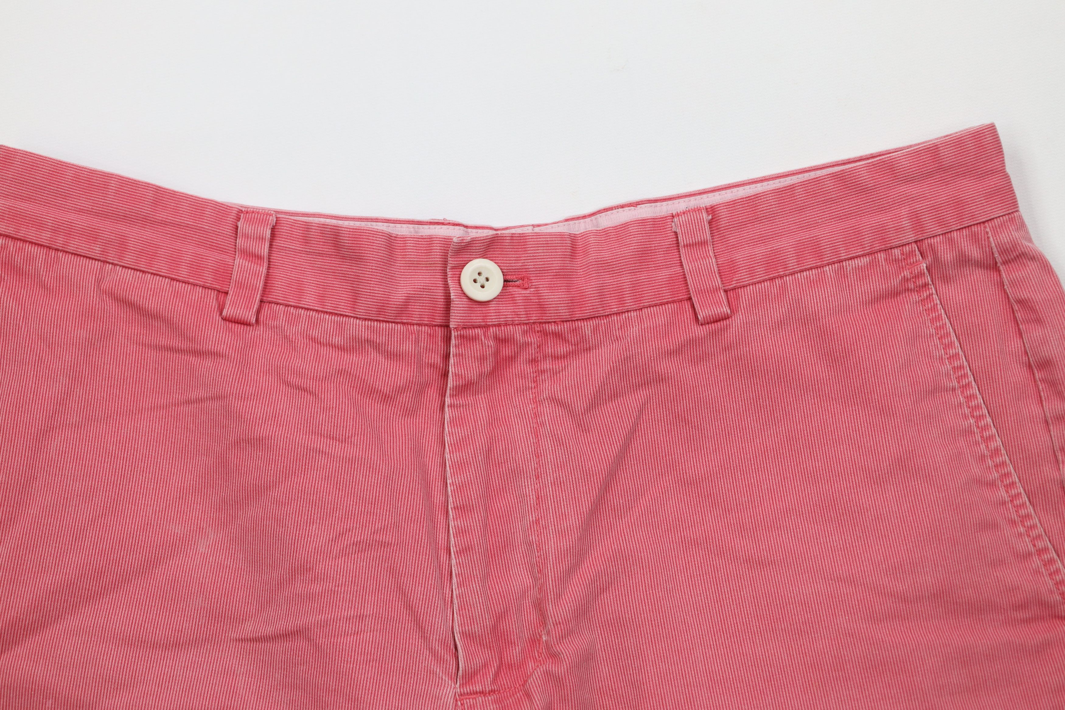 Vineyard Vines Vineyard Vines Ribbed Micro Corduroy Chino Shorts Red Size US 34 / EU 50 - 2 Thumbnail