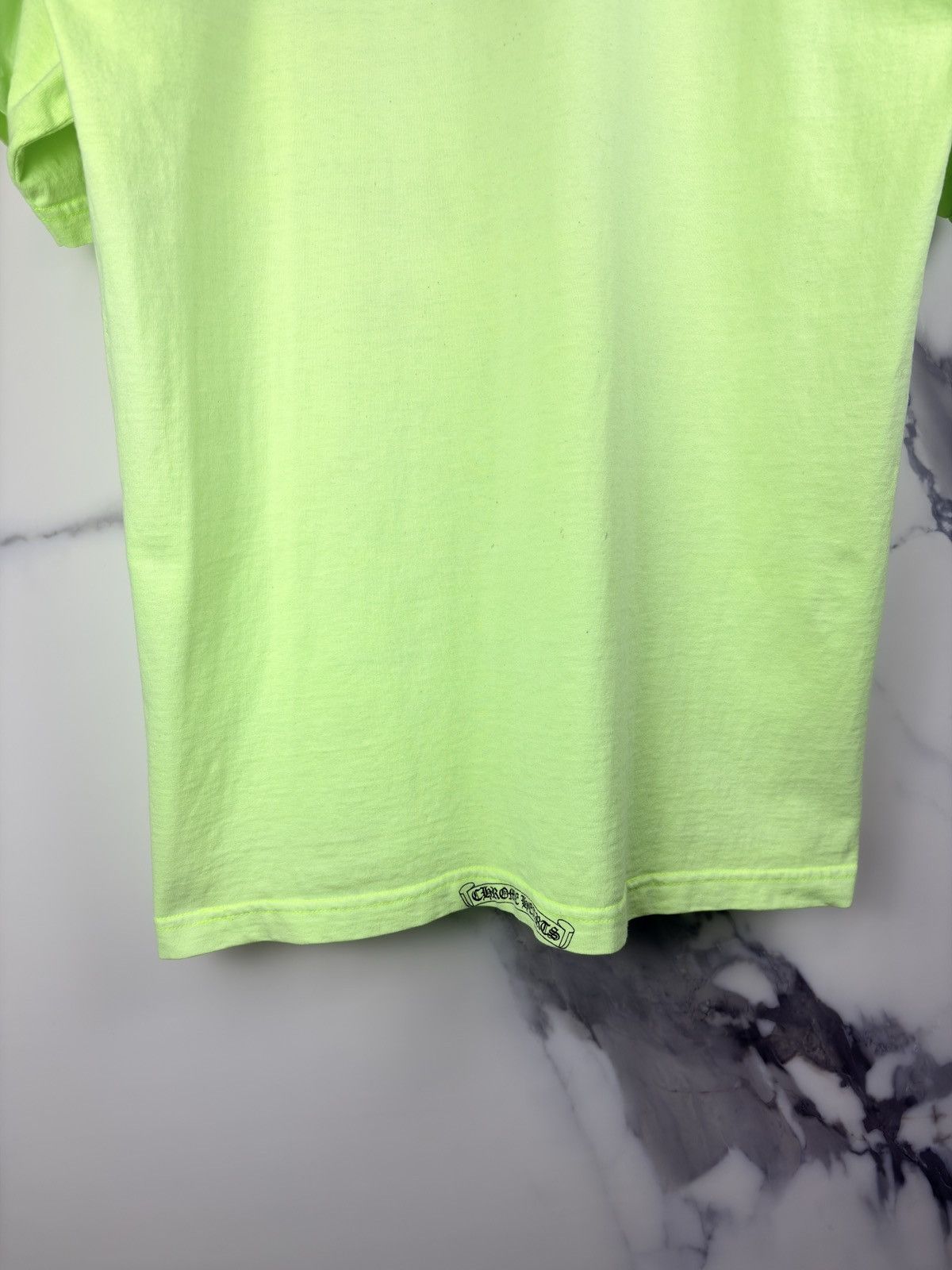 Chrome Hearts Chrome Hearts Vintage Neon Green Scroll Logo Pocket Tshirt Size US L / EU 52-54 / 3 - 8 Thumbnail