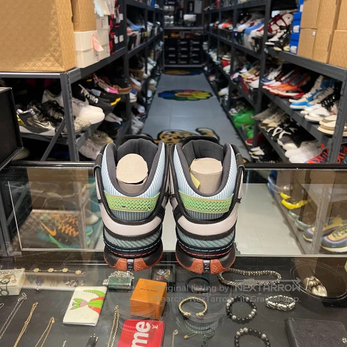 Nike Nike Lebron 6. Size US 11 / EU 44 - 3 Thumbnail