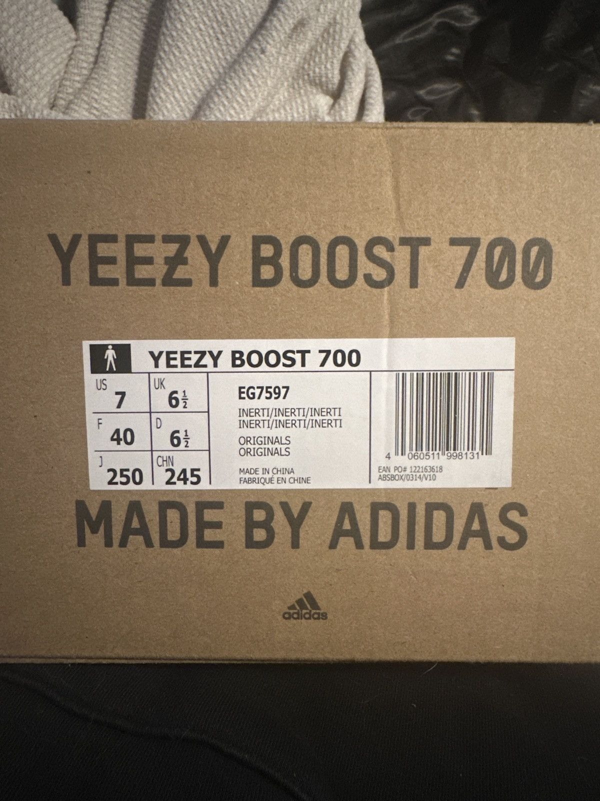 Adidas Yeezy Boost 700 Inertia 2019 Size US 7 / EU 40 - 12 Thumbnail