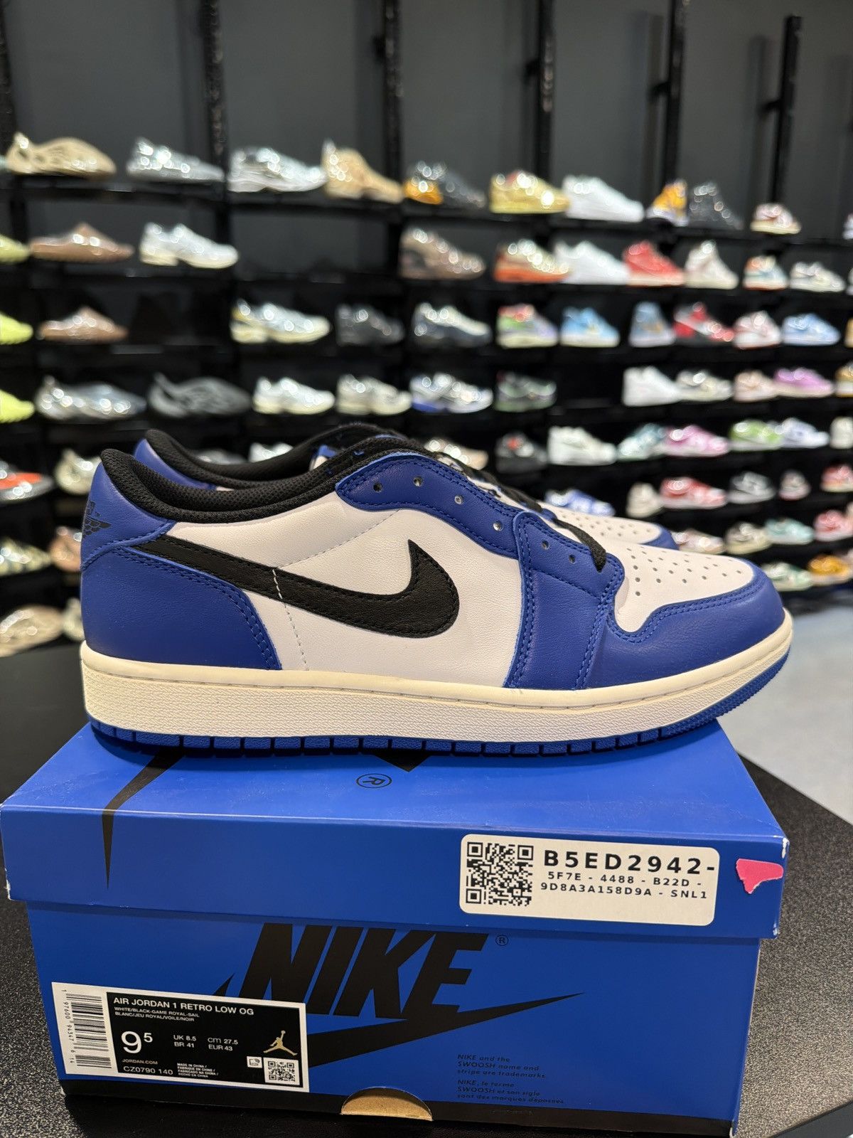 Jordan 1 Low Royal Toe Size-9.5 Brand New Quick Shipping