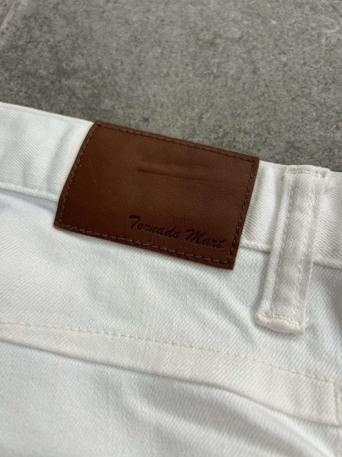 Tornado Mart Tornado Mart Zero Bootcut White Jeans Size US 31 - 9 Thumbnail