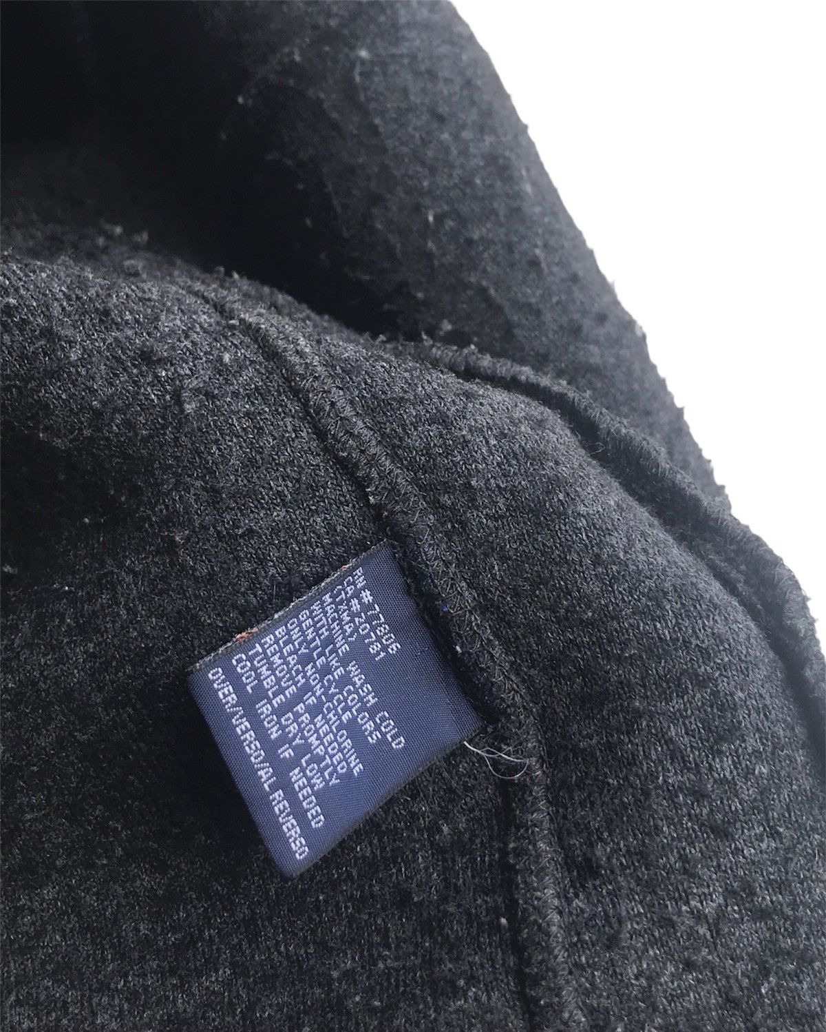 Tommy Hilfiger Vintage 90’s Tommy Hilfiger Deep Pile Fleece Vest Size US M / EU 48-50 / 2 - 8 Thumbnail