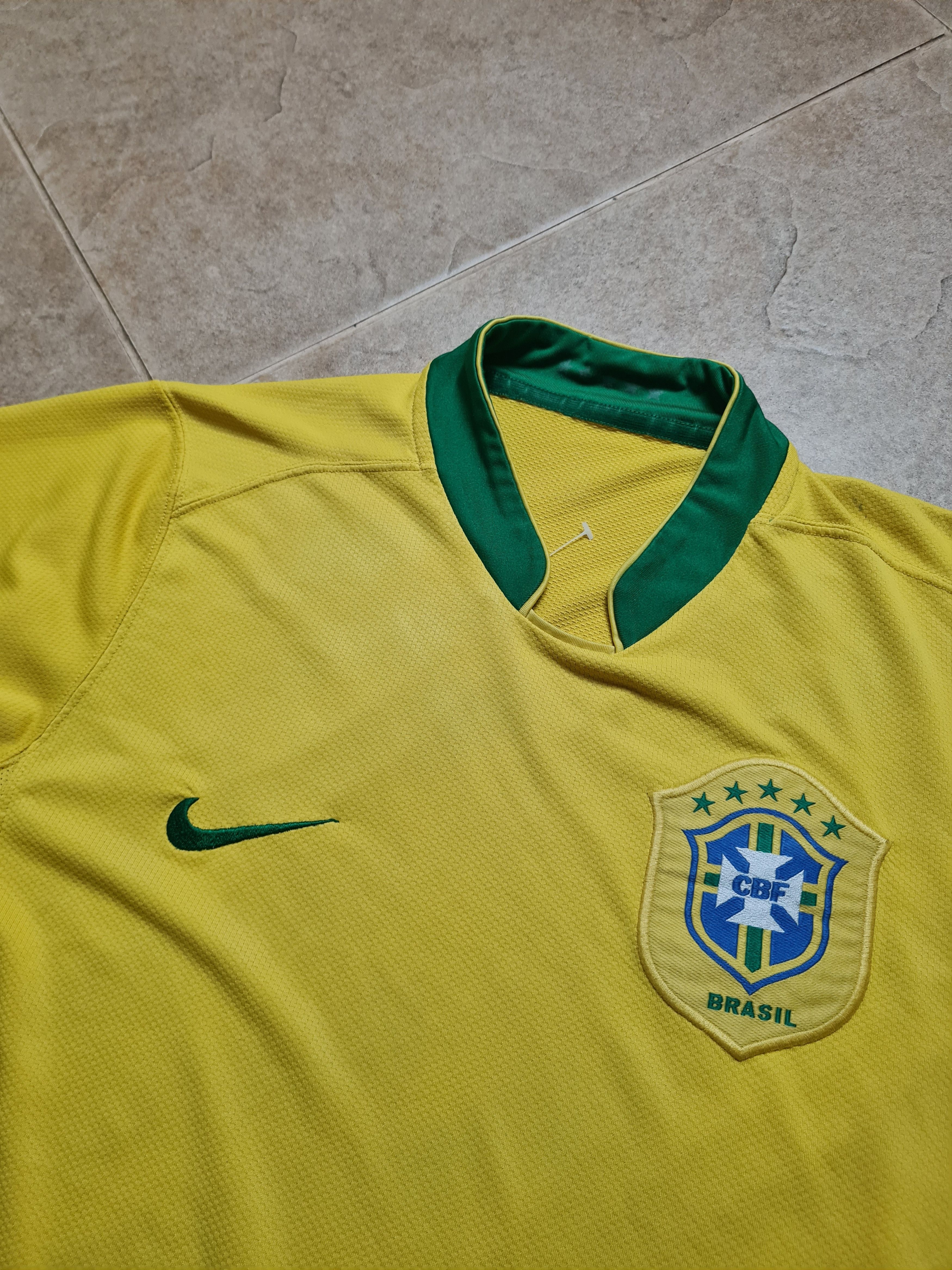 Nike Rare Soccer shirt Nike Brazil 2006-2008 Football Jersey Size US S / EU 44-46 / 1 - 20 Thumbnail