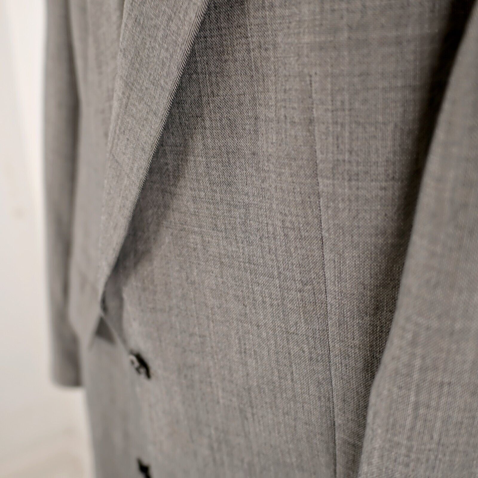 Hart Schaffner Marx Hart Schaffner Marx Heritage Plus Wool Gray Sharkskin 2 Butt Size 44L - 4 Thumbnail