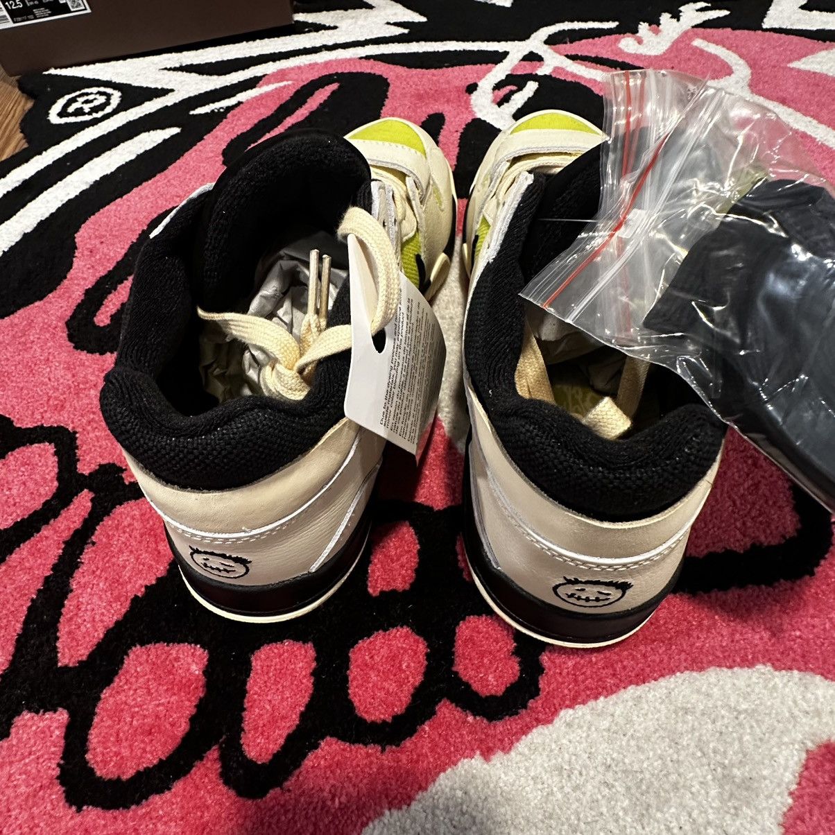 Jordan Brand × Nike × Travis Scott Jordan Jumpman Jack TR Travis Scott Bright Cactus Size US 11 / EU 44 - 7 Thumbnail