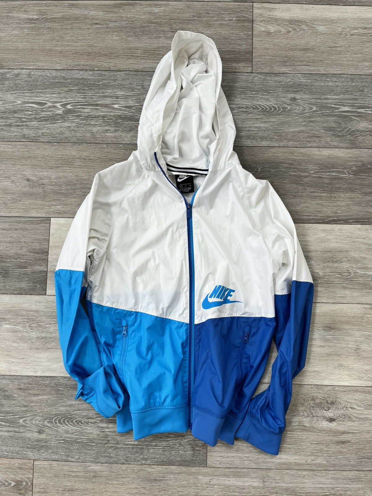 Nike Nike Full Zip Pullover Hooded Windbreaker Size US S / EU 44-46 / 1 - 1 Thumbnail