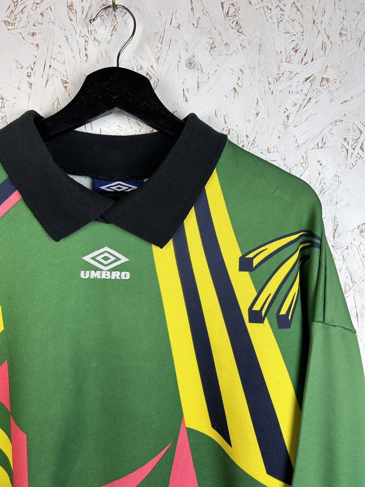Umbro 90s Vintage Umbro 1996 GK Goalkeeper #1 Template Jersey Size US XL / EU 56 / 4 - 2 Thumbnail