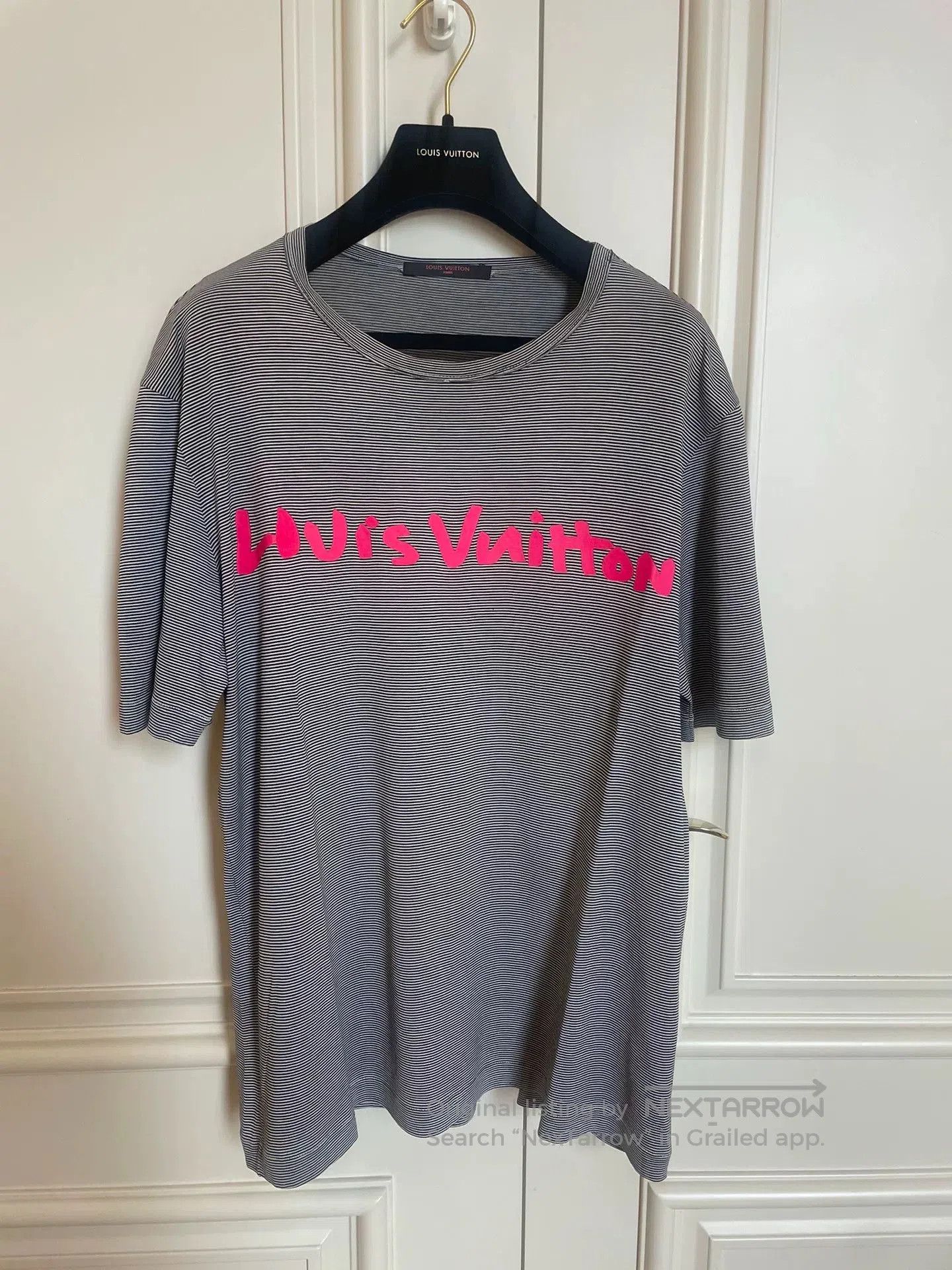 Louis Vuitton Louis Vuitton Men's Graffiti Short. Size US XL / EU 56 / 4 - 1 Thumbnail