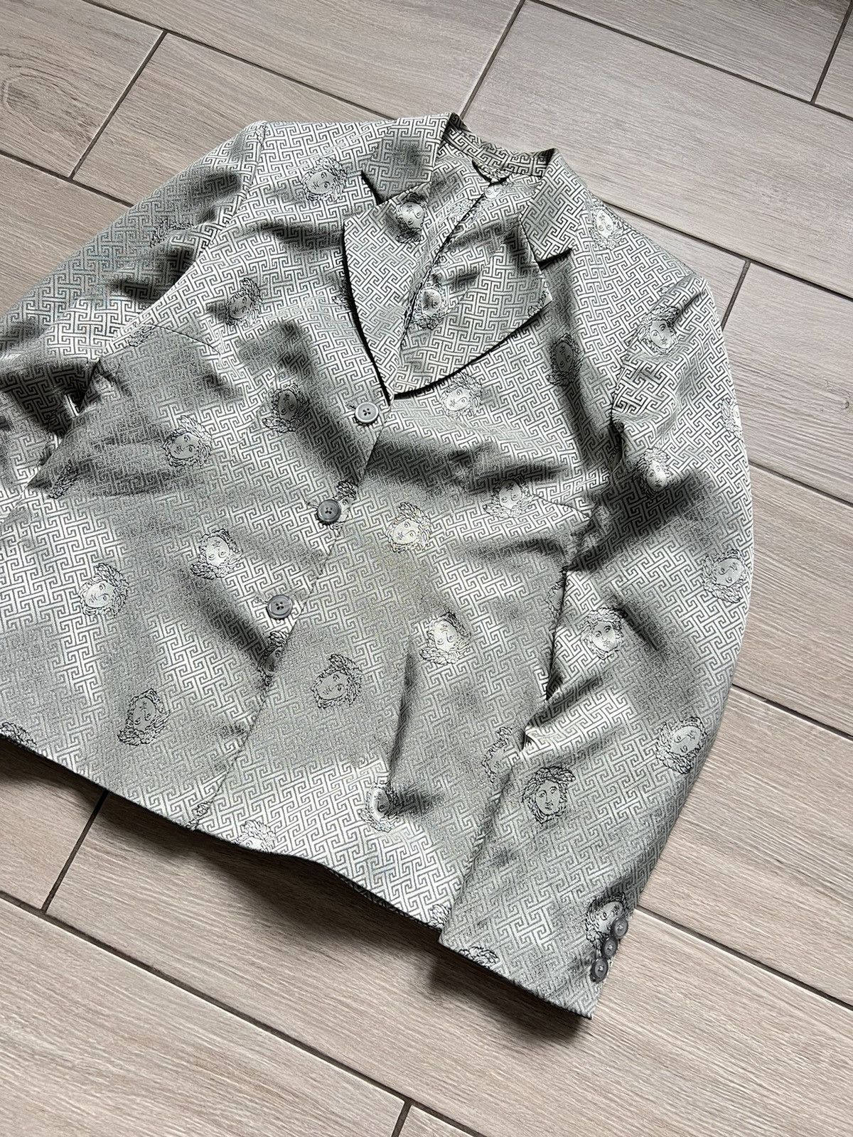 Versace Vintage Versace Blazer Pants Suits Monogram Archive Silver Size L / US 10 / IT 46 - 4 Thumbnail