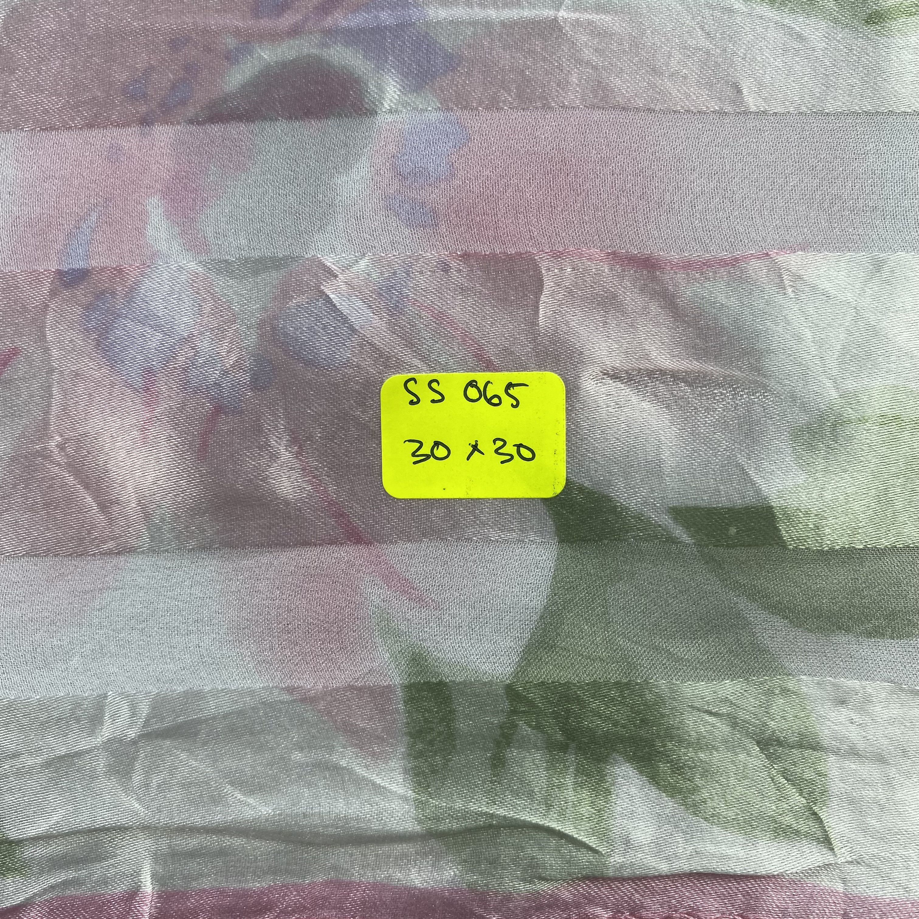 Japanese Brand × Vintage Vintage Silk Scarf Hand Rolled Floral SS065 Size ONE SIZE - 7 Thumbnail