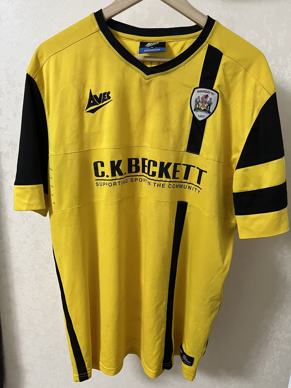 Other Avec Barnsley 2014/15 Vintage Jersey Size US XL / EU 56 / 4 - 1 Thumbnail