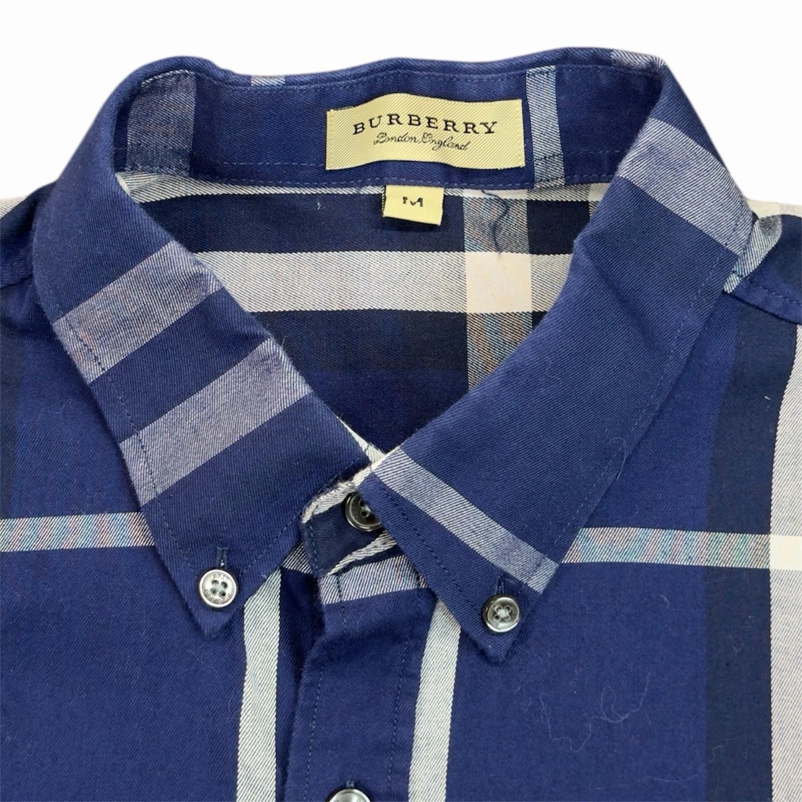 Burberry Burberry London Button Down Shirt Navy Blue Plaid Medium Size US M / EU 48-50 / 2 - 4 Thumbnail