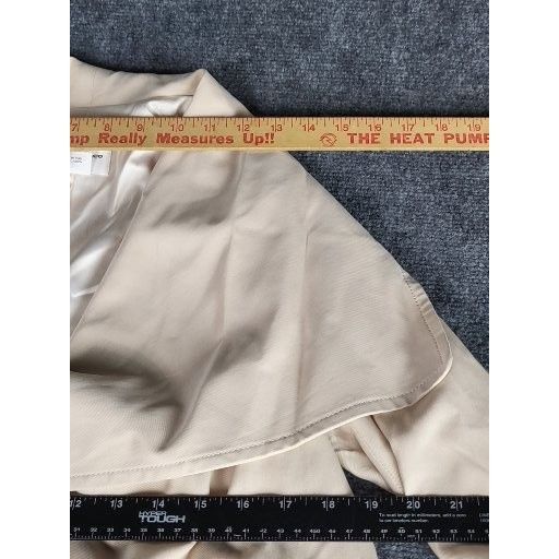 Club Monaco Club Monaco Shawl Collar Trench Coat Women Sz S Tan Designer Size S / US 4 / IT 40 - 9 Thumbnail