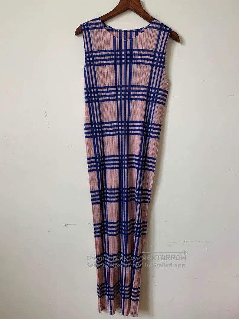 Issey Miyake Issey Miyake Pink and Blue Plaid Dress Size M / US 6-8 / IT 42-44 - 1 Thumbnail
