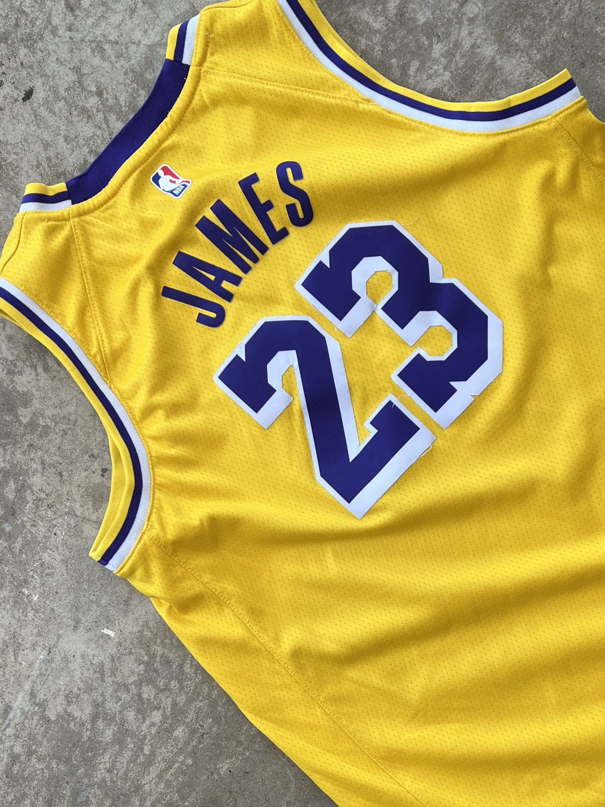 Nike Nike NBA Lebron James LA Lakers Jersey Large Size US S / EU 44-46 / 1 - 1 Thumbnail
