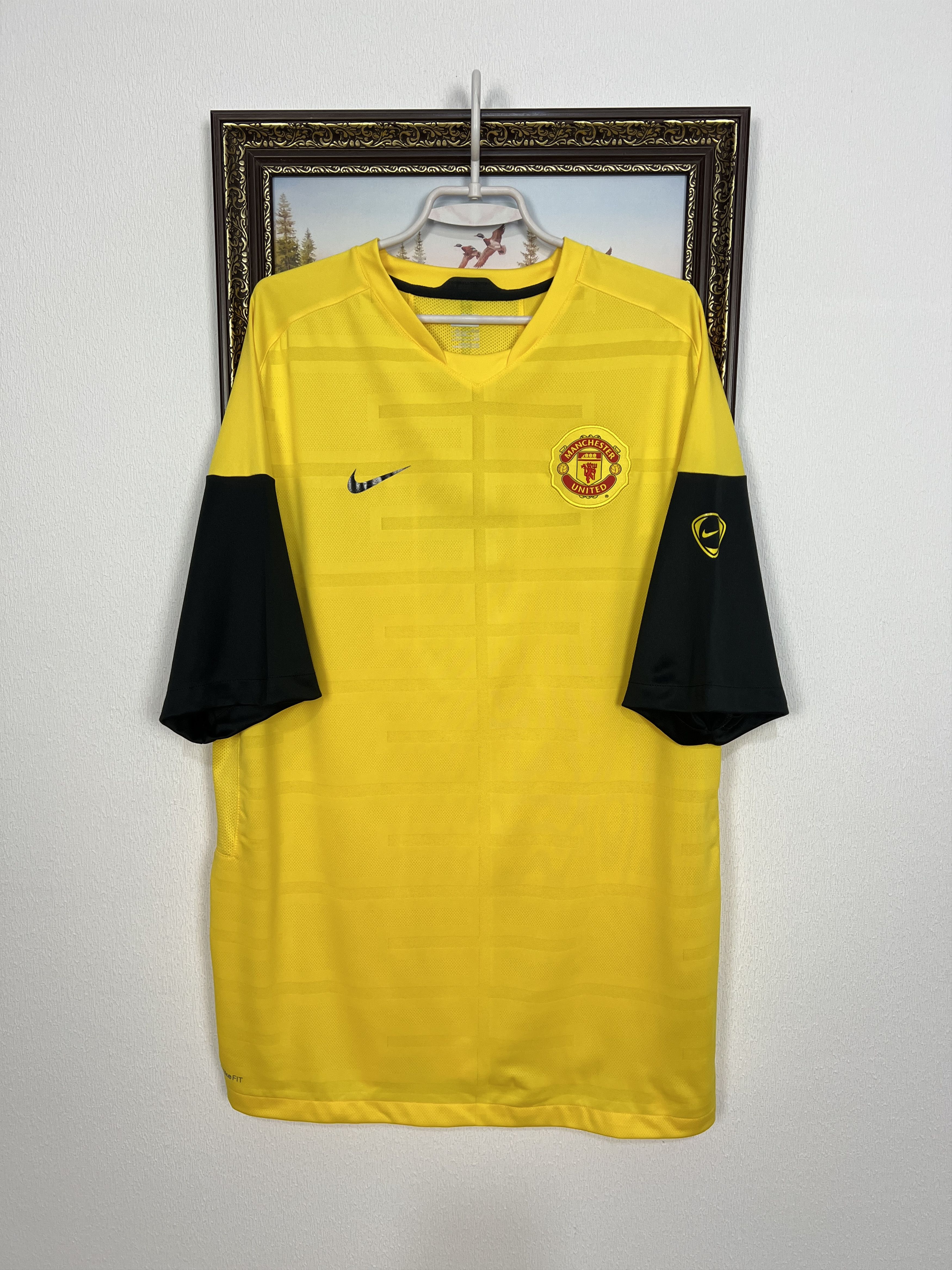 Nike Manchester United Football Train Shirt Soccer Jersey Trikot Size US XXL / EU 58 / 5 - 1 Thumbnail