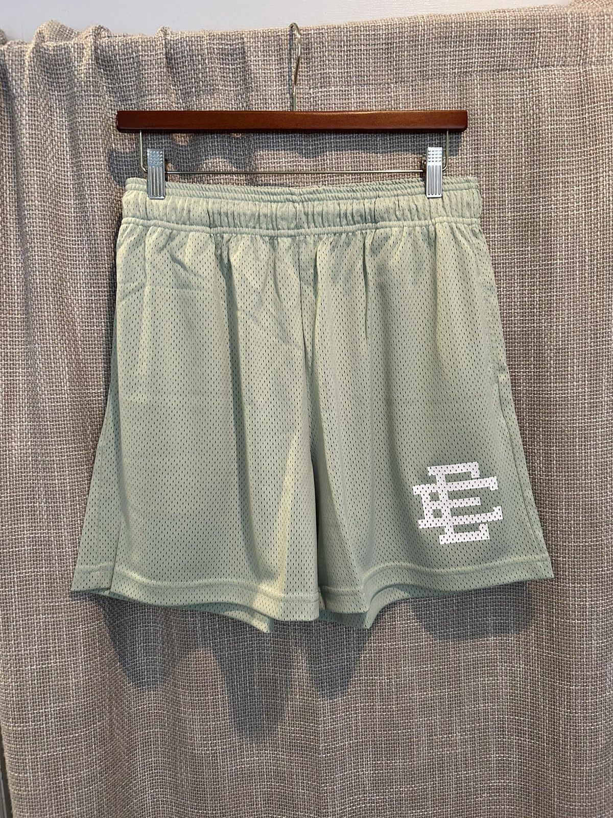Eric Emanuel Eric Emmanuel Light Green White EE Shorts Size US 33 - 2 Thumbnail