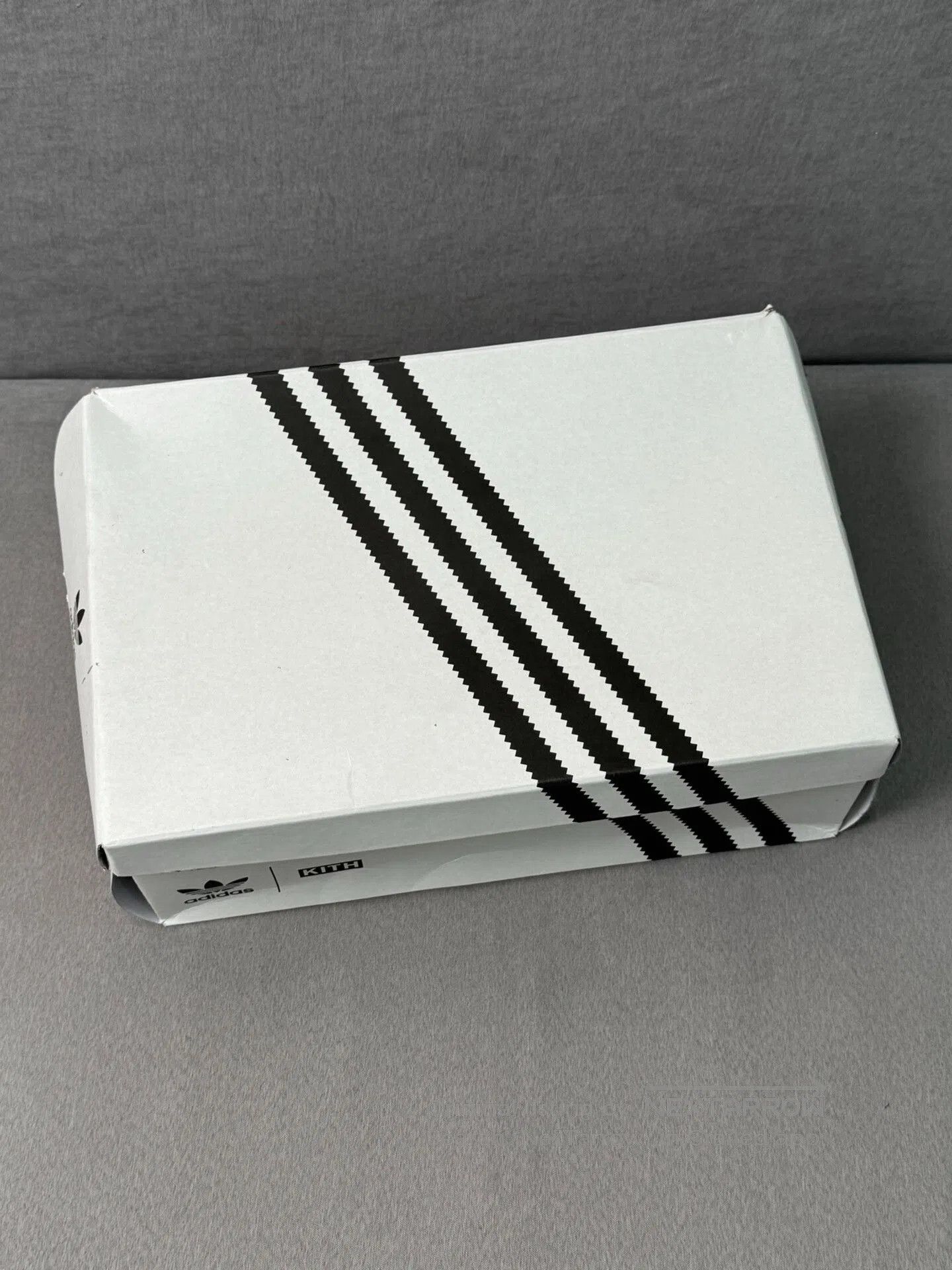 Adidas Adidas Gazelle Kith Purple US10.5 Used. Size US 10.5 / EU 43-44 - 9 Thumbnail
