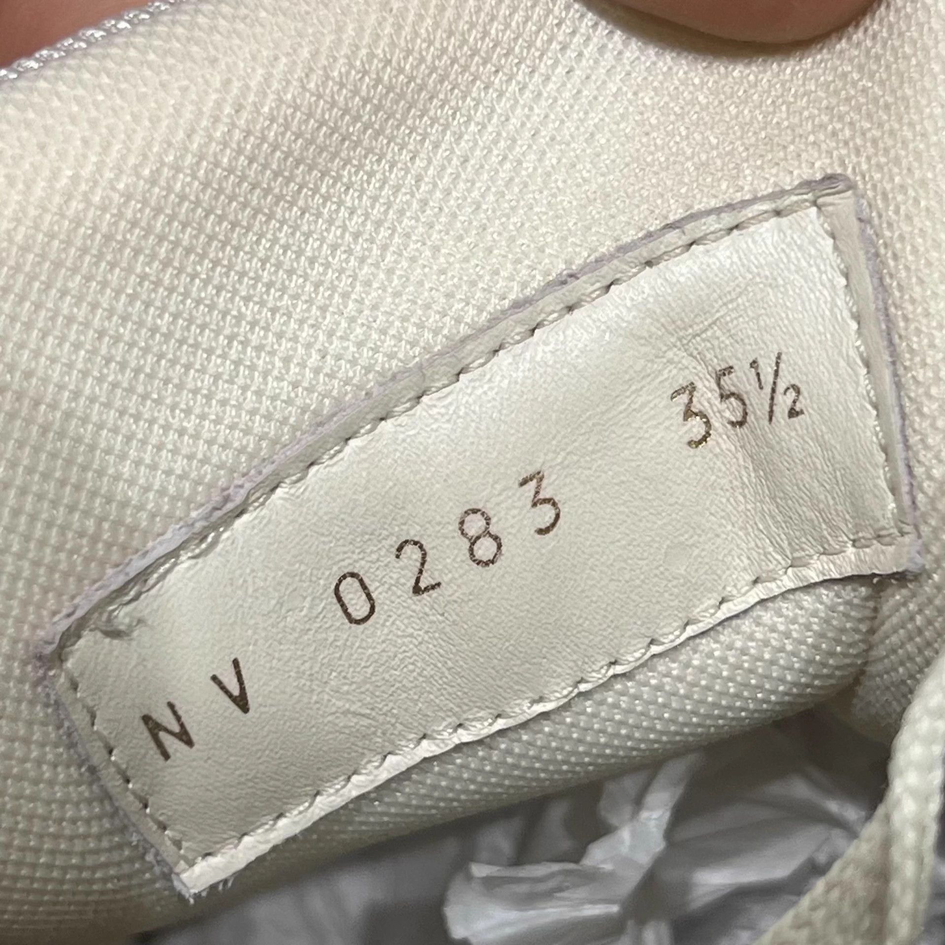 Louis Vuitton LV Trainer Macaron 35.5 Size US 4.5 / IT 34.5 - 8 Thumbnail