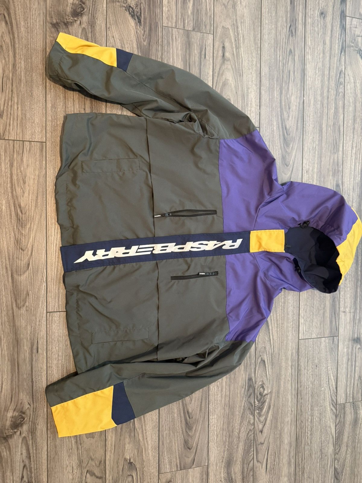 GV Gallery Shanghai Jacket