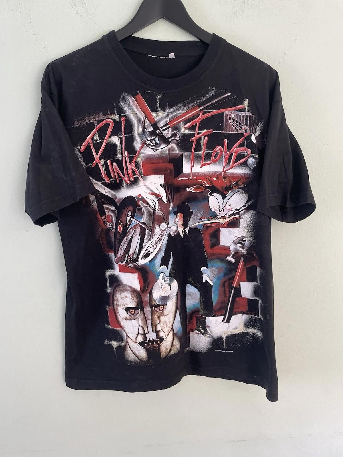 Pink Floyd Vintage 2004 Pink Floyd All Over Graphic T Shirt Large Size US L / EU 52-54 / 3 - 1 Thumbnail