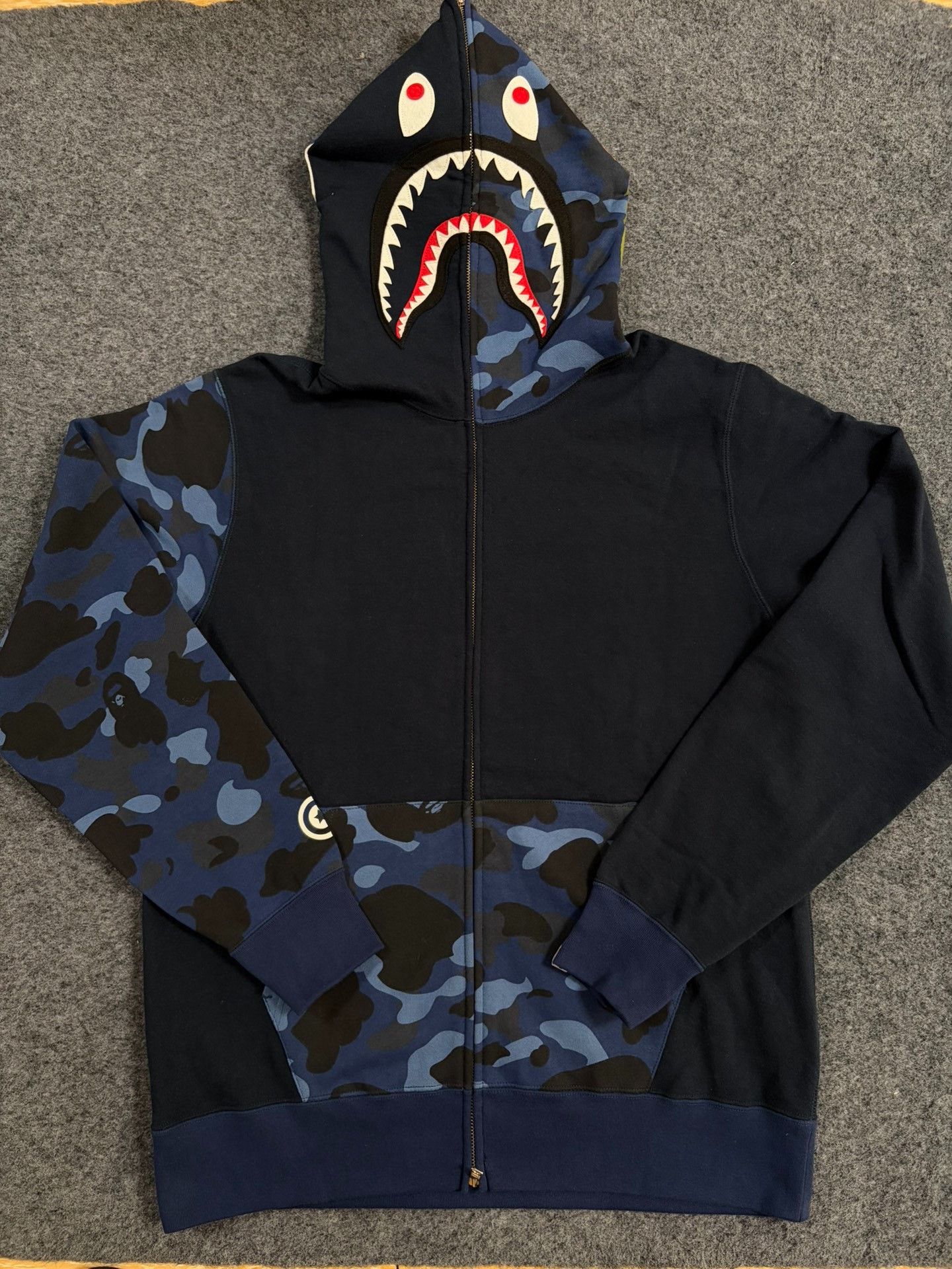 Bape Bape Multi Shark Sweatshirt Pullover Size US XL / EU 56 / 4 - 1 Thumbnail