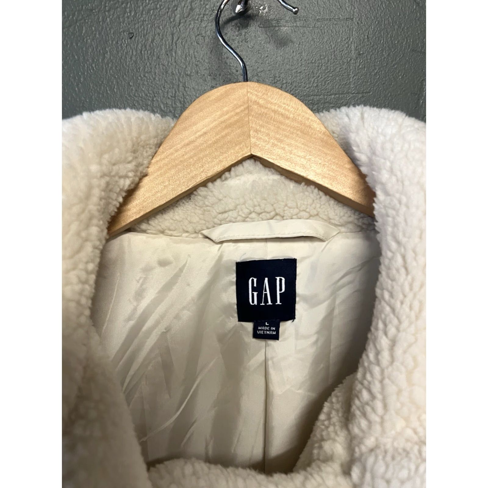 Gap Gap Peacoat Jacket Ivory Size L Women Sherpa Size L / US 10 / IT 46 - 3 Thumbnail