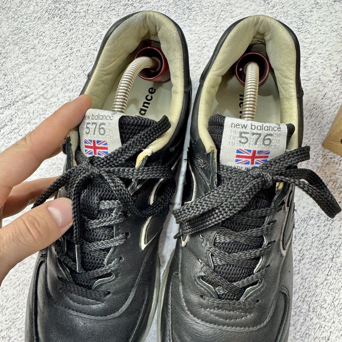 New Balance New Balance 576 M576CKK US9.5 UK9 EU43 27.5cm Size US 9.5 / EU 42-43 - 7 Thumbnail