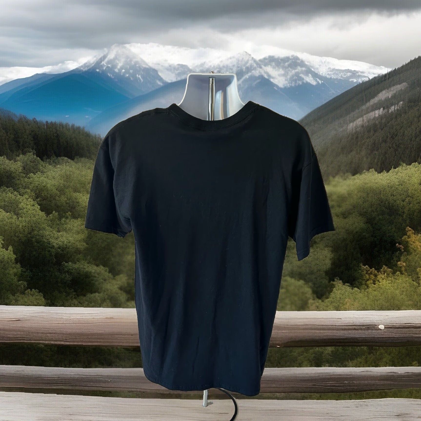 Vintage MMA ShirtMens Black Roger Huerta Short Sleeve Crew Neck Graphic Print Authentic Cage Fighter Size US L / EU 52-54 / 3 - 7 Thumbnail