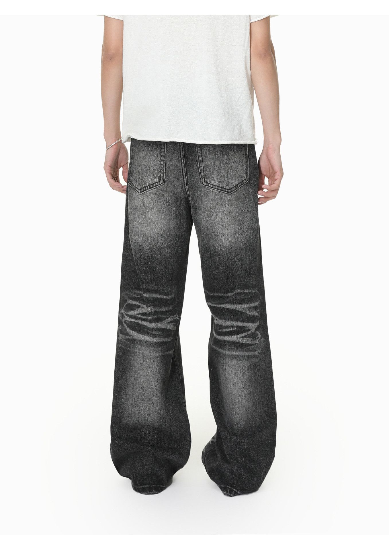Vintage Men's Cleanfit Washed & Distressed Straight-Leg Jeans Size US 32 / EU 48 - 2 Thumbnail